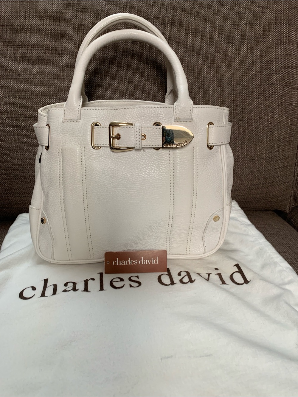 Charles David White Leather Y2K Hand Bag with dust bag